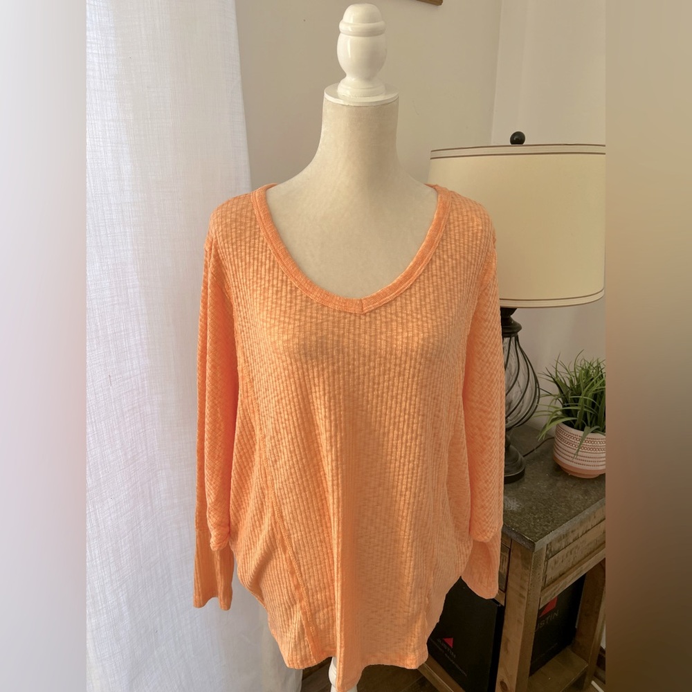 NWOT Pink Lily waffle knit top
